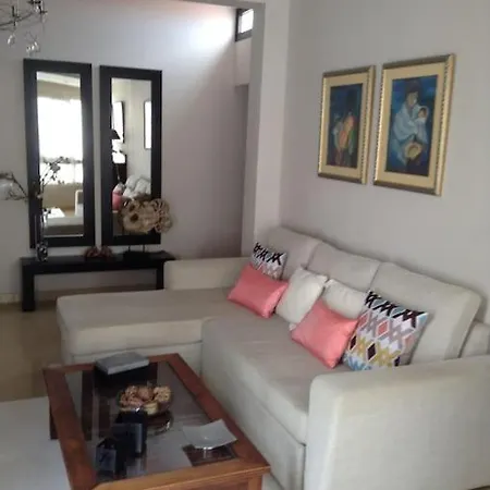 Puerto Colon Membrillosuites Collection